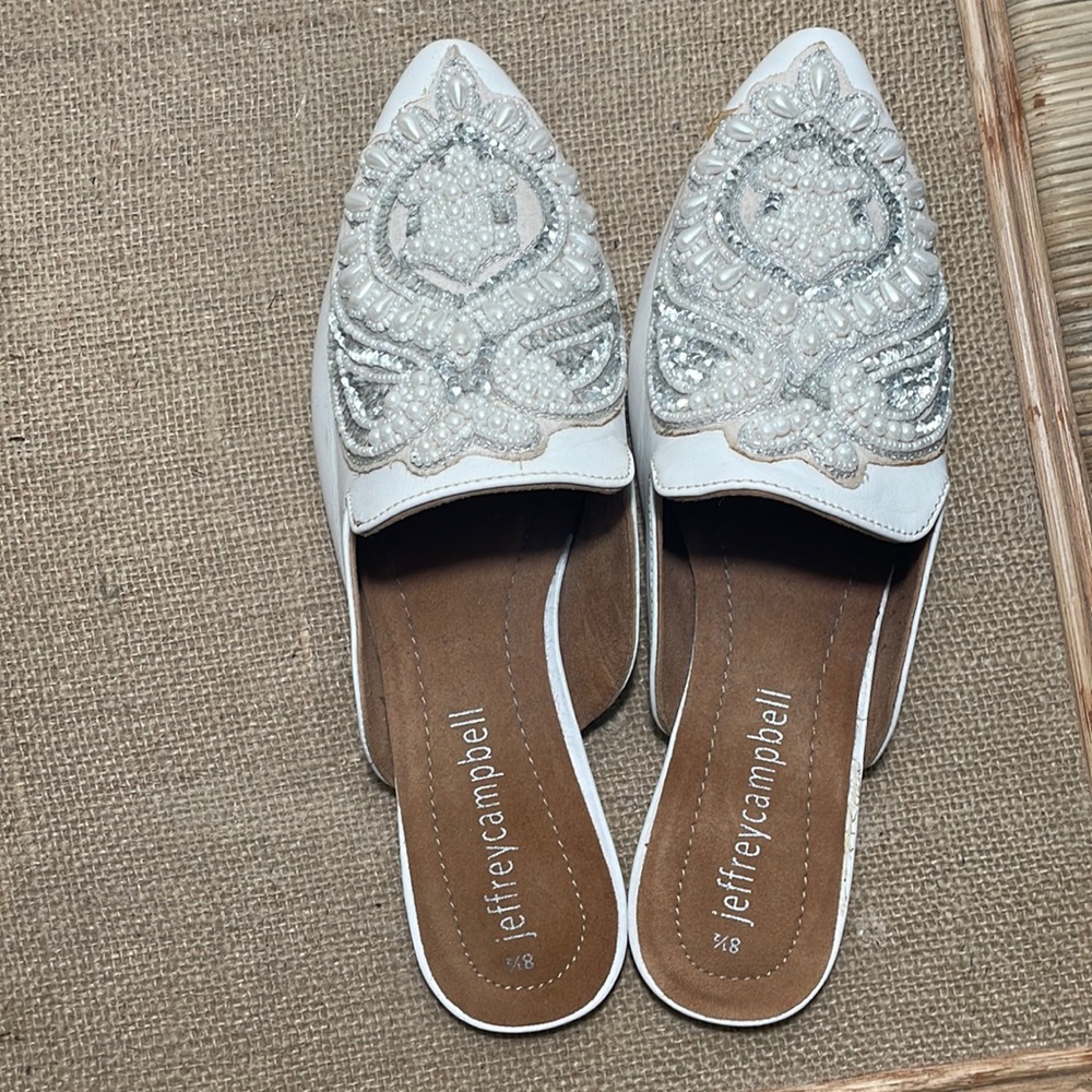 Jeffery Campbell Flats